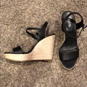 New, never worn 8 Michael Kors black wedges